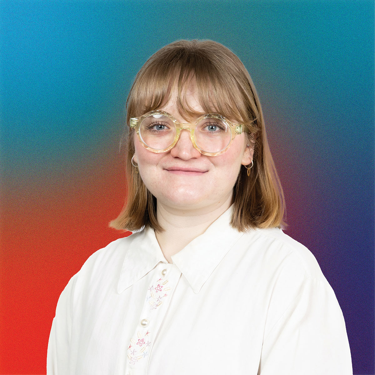 Holly Thompson