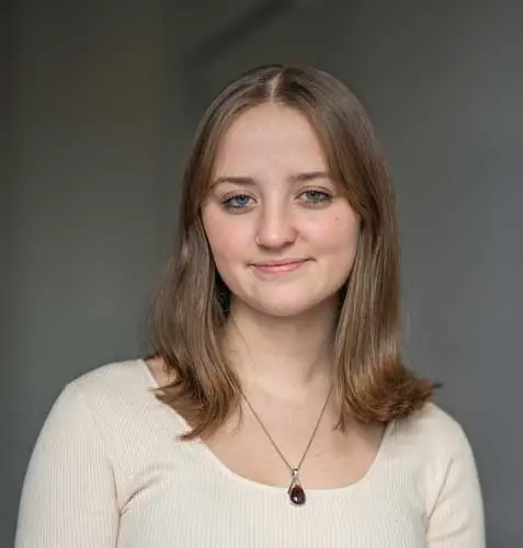 Kari Hoy