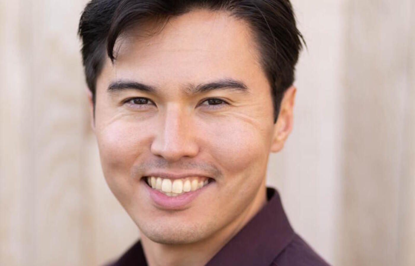 a headshot of a man